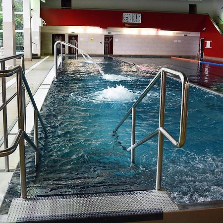 Sporthotel Zimni Stadion Benesov 贝内绍夫 外观 照片