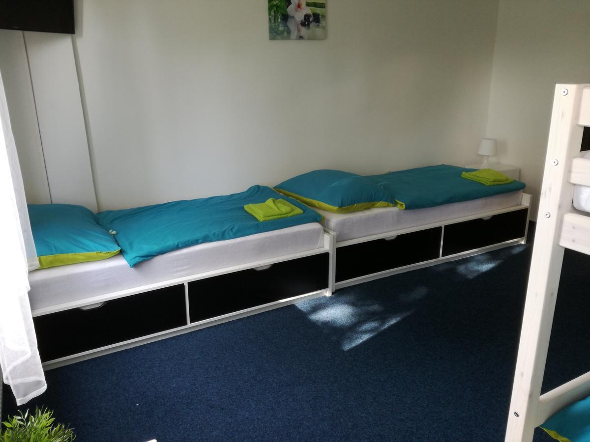 Sporthotel Zimni Stadion Benesov 贝内绍夫 外观 照片